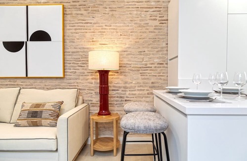 Feria Apartment | Genteel Home Feria V