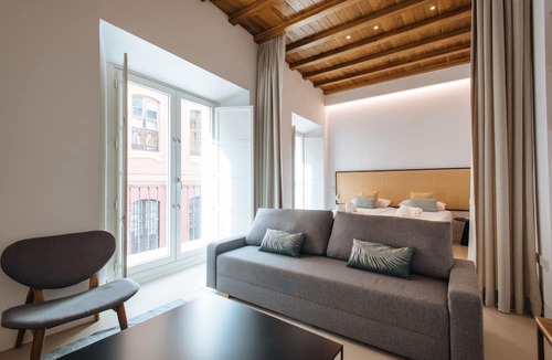 Feria Apartment | Eva Recommends Castellar 1.3 con piscina