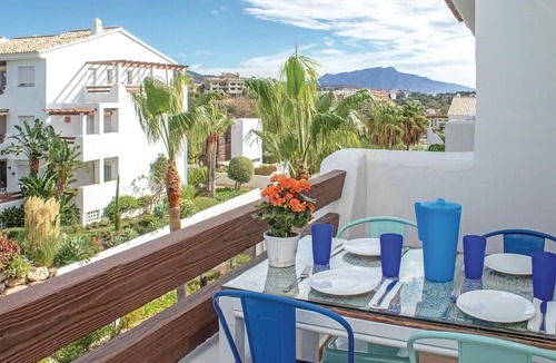 New Golden Mile Apartment | Awesome apartment in Estepona with WiFi