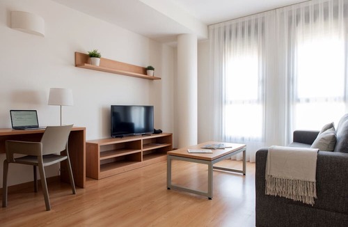 L'Hospitalet de Llobregat Apartment | Aparthotel Aura Park Fira Barcelona