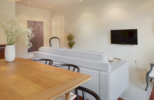San Sebastian Centro Apartment | Garibay Terrace by FeelFree Rentals