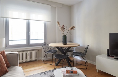 San Sebastian Centro Apartment | Arrasate 2 by FeelFree Rentals