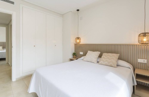 Grao de Gandia Apartment | Condo decorated in modern style, with wifi. - only families