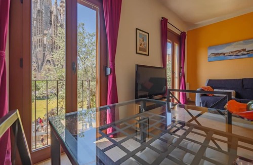 La Sagrada Familia Apartment | ABSOLUTE SAGRADA FAMILIA 2/Superior/