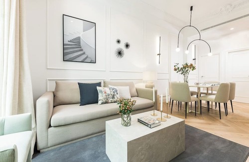 Milla de Oro Apartment | Ayala XXVIII - Two Bedroom Apartment, Sleeps 4