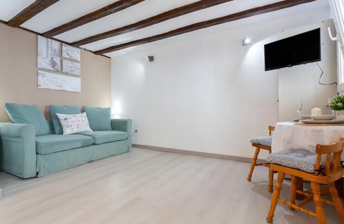 Icod el Alto Apartment | Vacation Studio 'Estudio La Maresia' with Sea View, Private Terrace and Wi-Fi