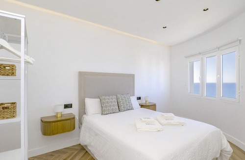 Calahonda Apartment | Cubo's Vistalmar Calahonda Apartment/beach access/terrace/communal pool/free wifi