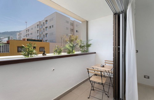 Los Gomez Apartment | Vacation Apartment 'Apartamento Opuntia' with Mountain View, Balcony and Wi-Fi