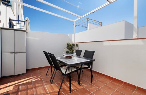 La Cala de Mijas Apartment | Apartment 'La Caleta' with Private Terrace, Wi-Fi and Air Conditioning