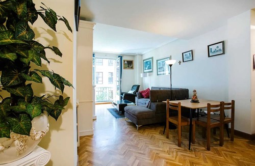 San Sebastian Centro Apartment | Homerez - Apartment in Donostia.