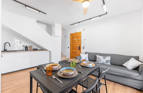 Playa Flamenca Apartment | Apartment 'Rincón Playa Flamenca' with Sea View, Shared Pool and Wi-Fi