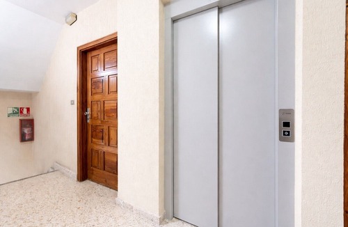 Puerto de la Cruz Apartment | Central Apartment by the Sea, Near Plaza del Charco, Private Terrace & Wi-Fi