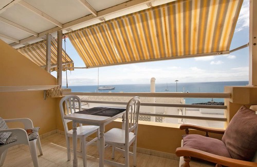 Los Cristianos Apartment | Vacation 'Ceyla' with Sea View, Private Terrace and Wi-Fi