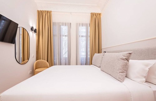 Esquerra de l'Eixample Apartment | Sweett | Gran Via 101