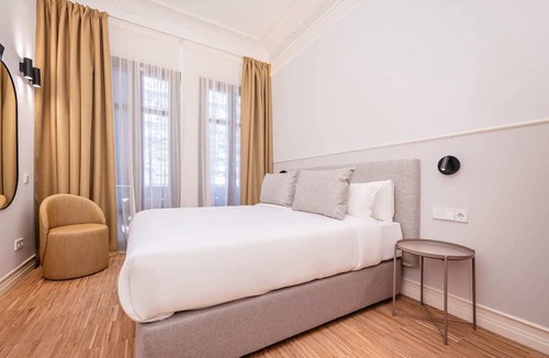 Esquerra de l'Eixample Apartment | Sweett | Gran Via 101