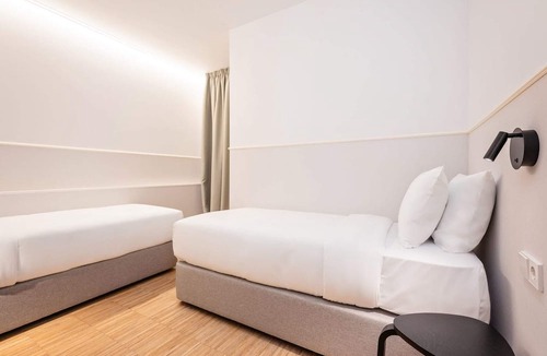 Esquerra de l'Eixample Apartment | Sweett | Gran Via 101