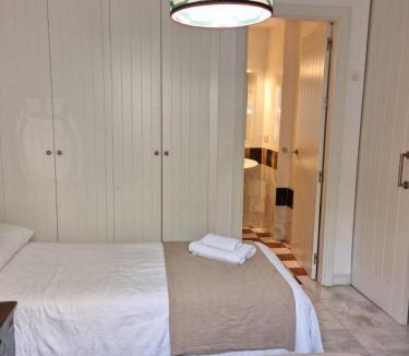 Historical Center Apartment | Apartamento Premium con Terraza Privada en la Mejor Zona de Sevilla
