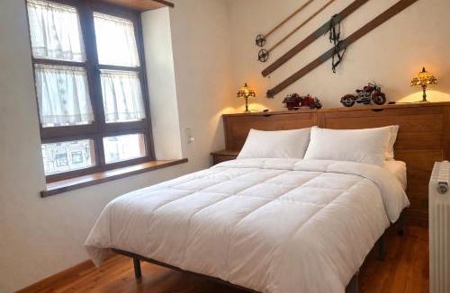 Esterri D'Aneu Apartment | Apartament familiar i amb llar de foc by RURAL D'ÀNEU
