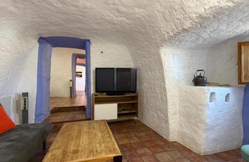 Valtierra House | Cuevas de las Bardenas