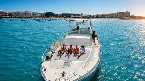 Cadiz Boat Rental | Captain Cangrejo Yacht