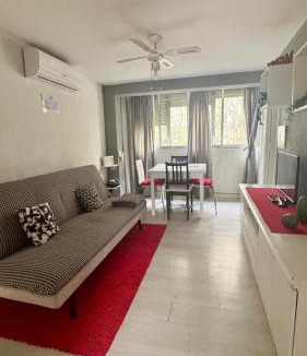 San Jeronimo Apartment | Luminoso apartamento cerca de Isla Mágica y Estadio de la Cartuja