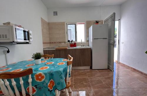 Alojera Apartment | Alquilaencanarias Plaza Alojera 1