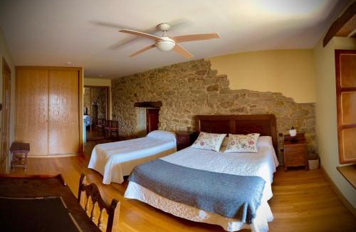 Fariza Villa | Casa Rural Pájaro Pinto