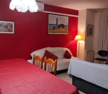 El Port Apartment | Apartament Fira