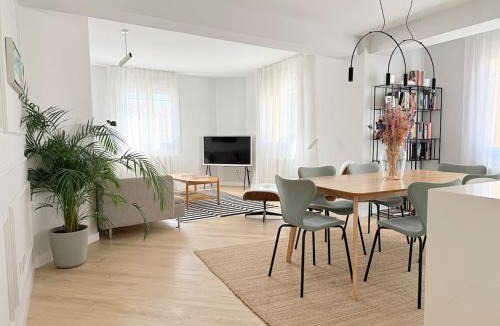 Burgos Apartment | Burgos Señorial by apartamentoscatedralcamino