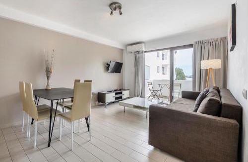Figueretas Apartment | Apartamentos Esmeralda Ibiza