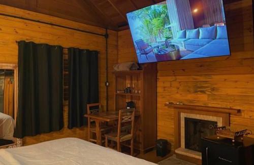 Monte Verde Cabin | Chalé Nas Nuvens