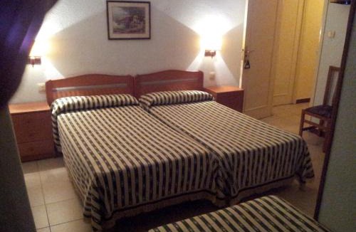 Barrio de Santo Domingo y San Martin House | Hostal El Centro