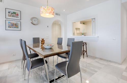 Urbanization Alcazaba Beach Apartment | Hanami Alcazaba Beach Front Sea View