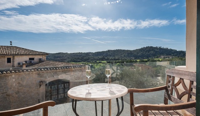 Hotel Rural Monnaber Nou & SPA