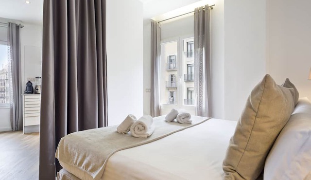 Amister Apartments
