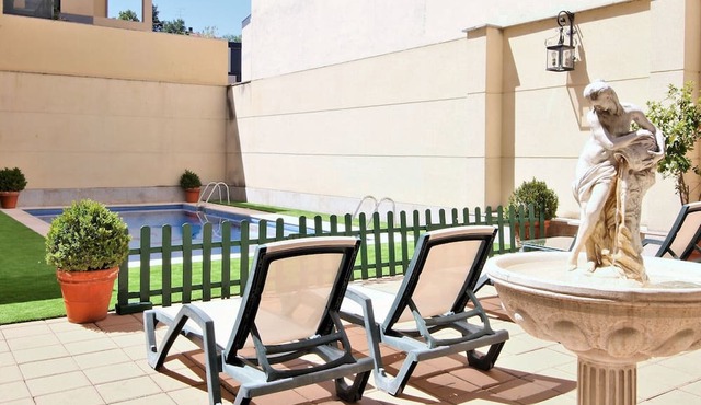 Hotel Ele Puente Romano