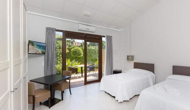 Hostal Xabina Javea