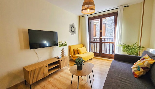 Apartamentos Escarrilla Suites 3000 in Escarrilla