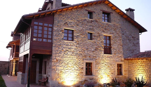 Hotel Casona de Tresali