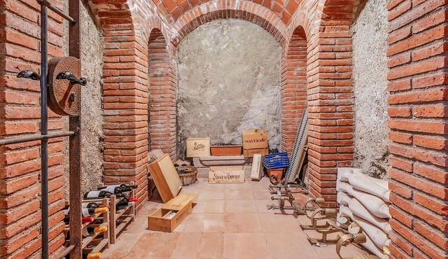 Look forward to this spacious and special stone villa with pool. in Argentona