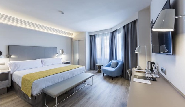 Catalonia Granada Hotel