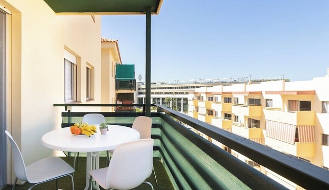 Home2Book Comfy Seaside Apartment Cristimar, Pool