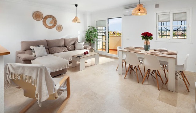 Apartment "Casa Baviera Golf" with Mountain View, Shared Pool & Wi-Fi