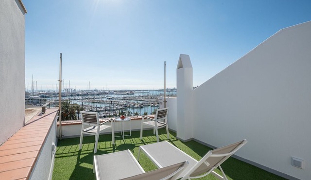 MOLI 37 HOUSE - PORT VIEW TERRACE by PriorityVilla