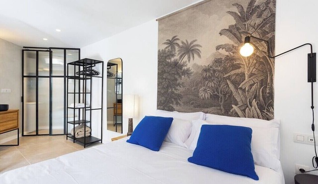 Home2Book Stylish Ocean & Marina View Apt, Terrace in Tenerife