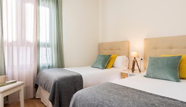Misterhost Triana II Cozy and Quiet