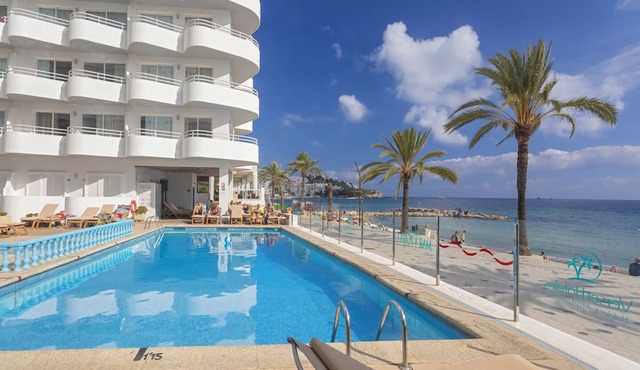 Apartamentos Mar y Playa