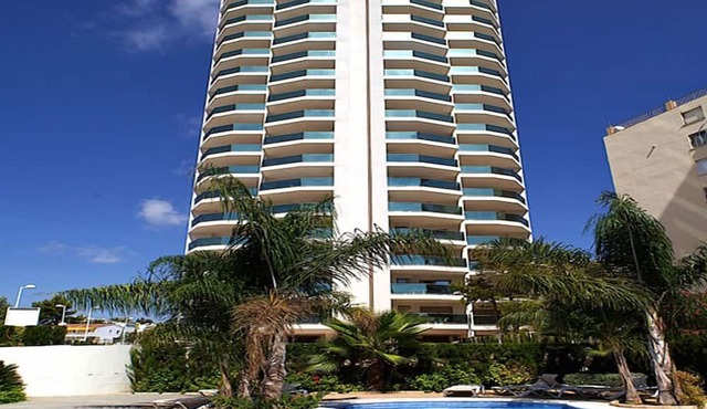 Apartamentos Esmeralda Suites