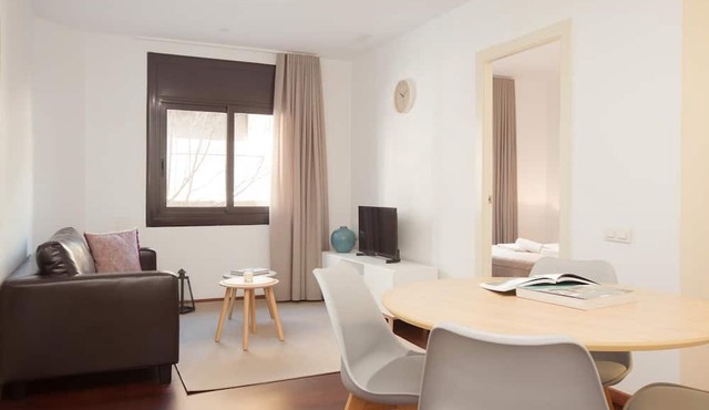 Europa Fira Apartment 12