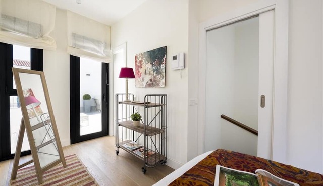 Genteel Home Mateos Gago Terrace